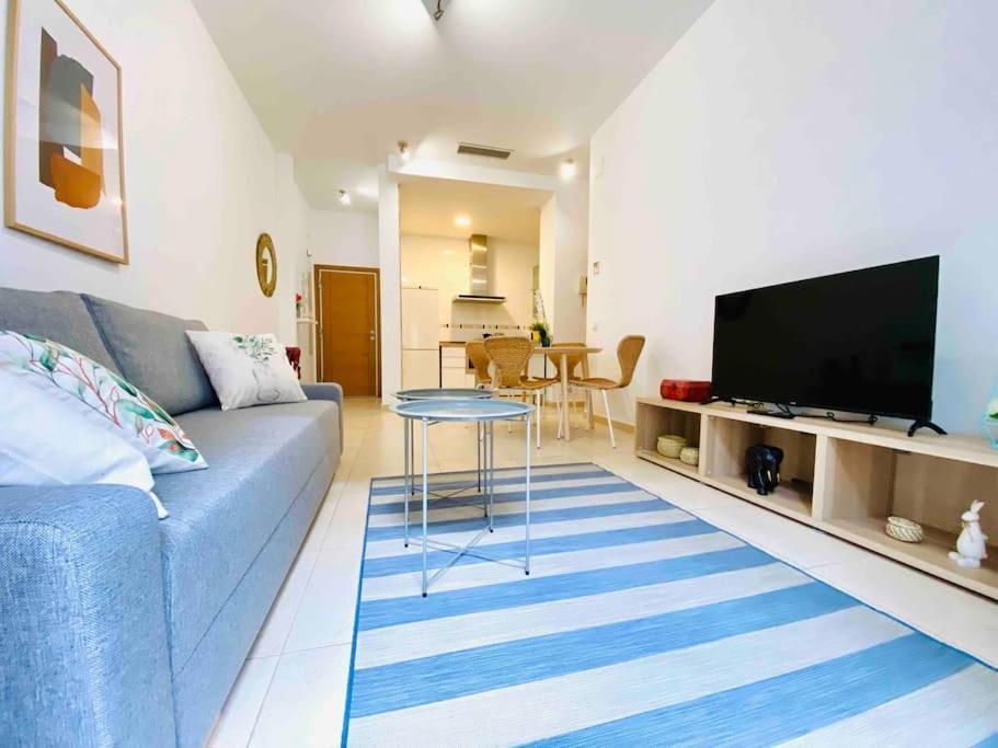 Stylish Apartment With Terrace On The Beachfrom Valencia Eksteriør billede